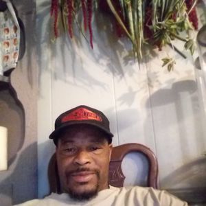 Meet your Posher, Don